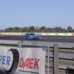 Racerbil på banen i Padborg Park